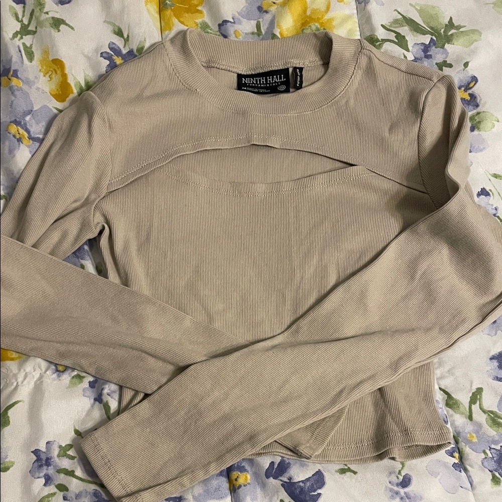 Ninth Hall Women's Beige Long Sleeve Top